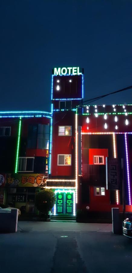 Michigan Motel Pocheon Εξωτερικό φωτογραφία